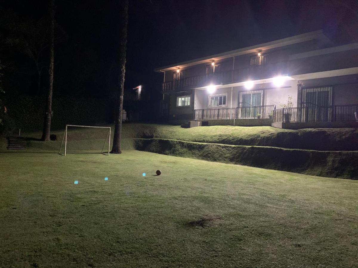 Excelente Casa, Bairro Nobre Em Campos Do Jordao Βίλα Εξωτερικό φωτογραφία