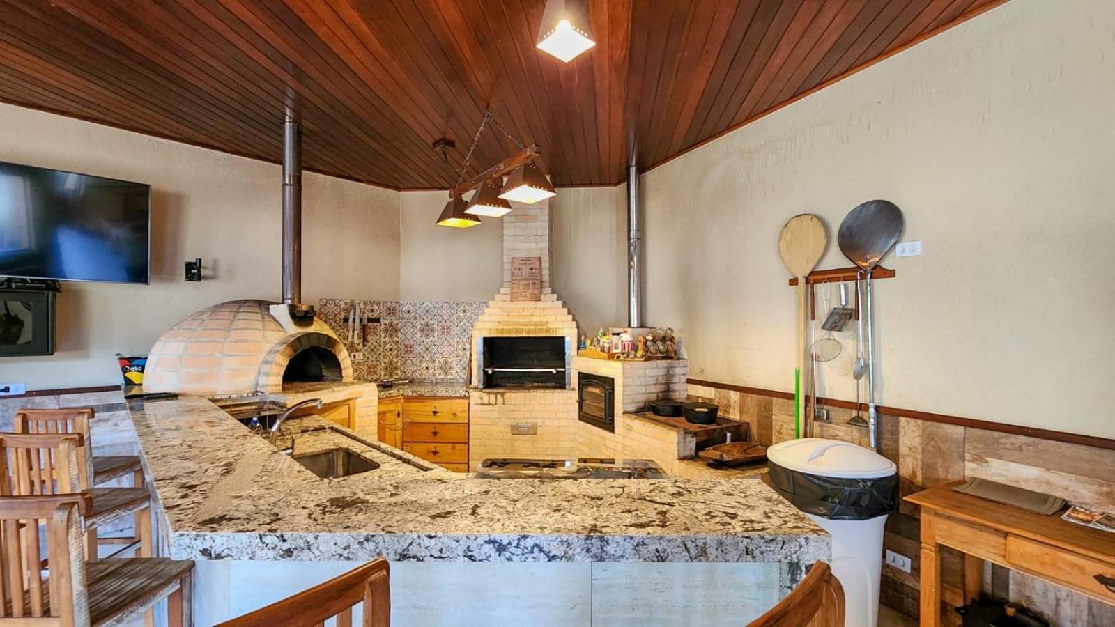 Excelente Casa, Bairro Nobre Em Campos Do Jordao Βίλα Εξωτερικό φωτογραφία